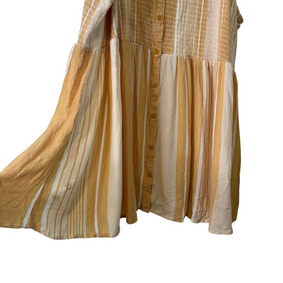 Torrid Women's Baby Doll Ruched High Neckline Striped Yellow Blouse Size 3x - Picture 4 of 10